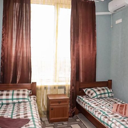 Отель Меридиан Zolotonosha Exterior foto